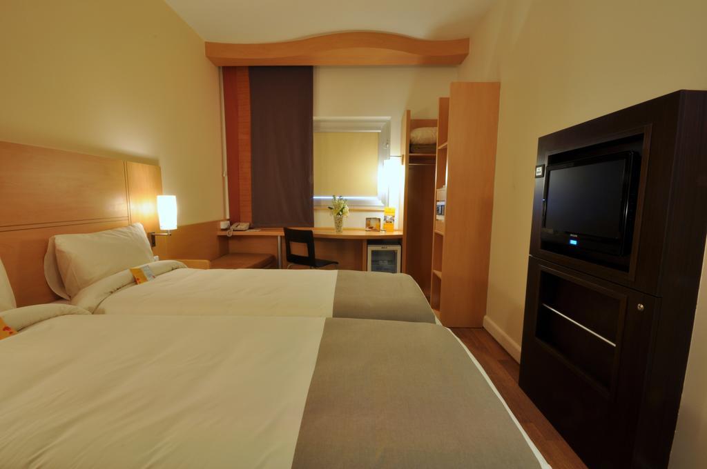 Ibis Gaziantep Hotel Exterior photo